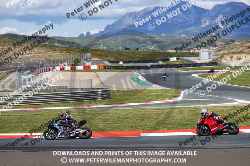 cadwell no limits trackday;cadwell park;cadwell park photographs;cadwell trackday photographs;enduro digital images;event digital images;eventdigitalimages;navarra;no limits trackdays;peter wileman photography;racing digital images;trackday digital images;trackday photos